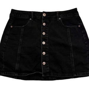 ☆ aerie denim button up skirt